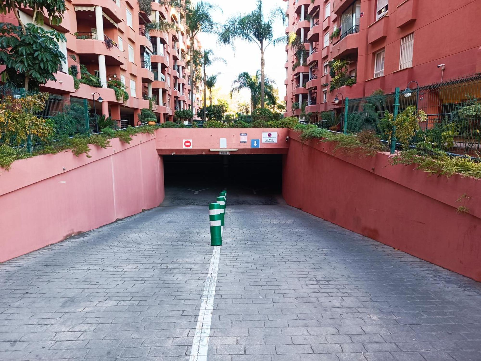 Gua - 4 Dorm, 8 Pers, Piscinas, Jardines, Parking, Playa Appartement Fuengirola