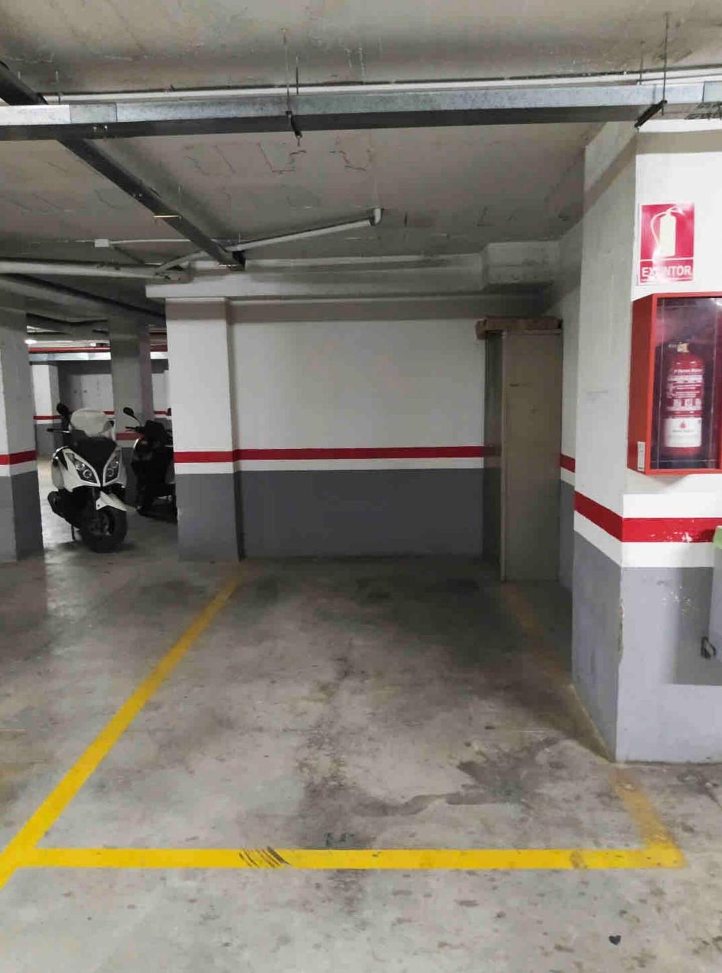 Gua - 4 Dorm, 8 Pers, Piscinas, Jardines, Parking, Playa Appartement *